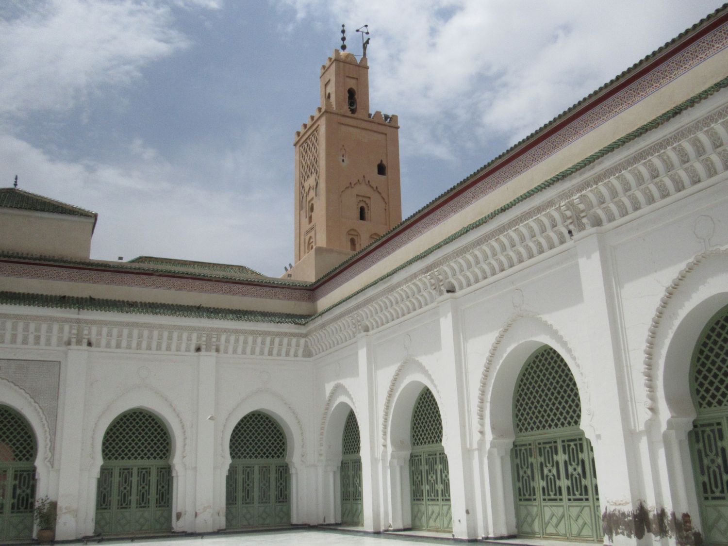 View from the courtyard  toward the minaret in the northern corner.