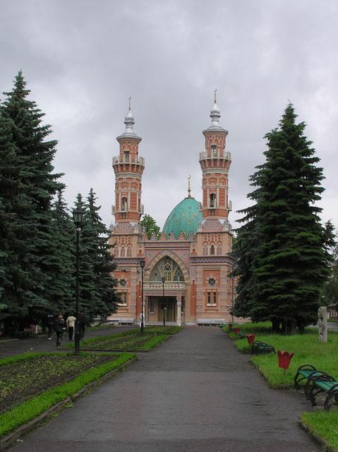 Exterior view of the mosque from the north, showing the gardens that precede the entrance
