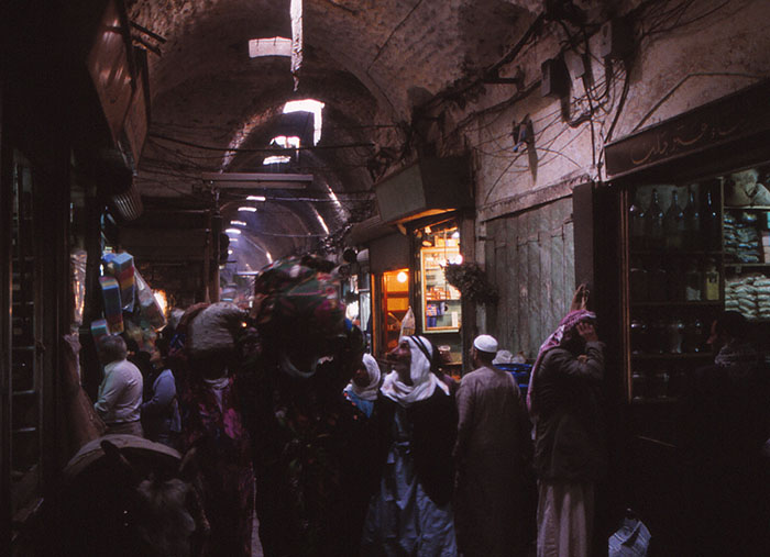 Stefano Bianca - Western part of the souk Al-Attarin looking west and towards the souk Saqatiyya 2