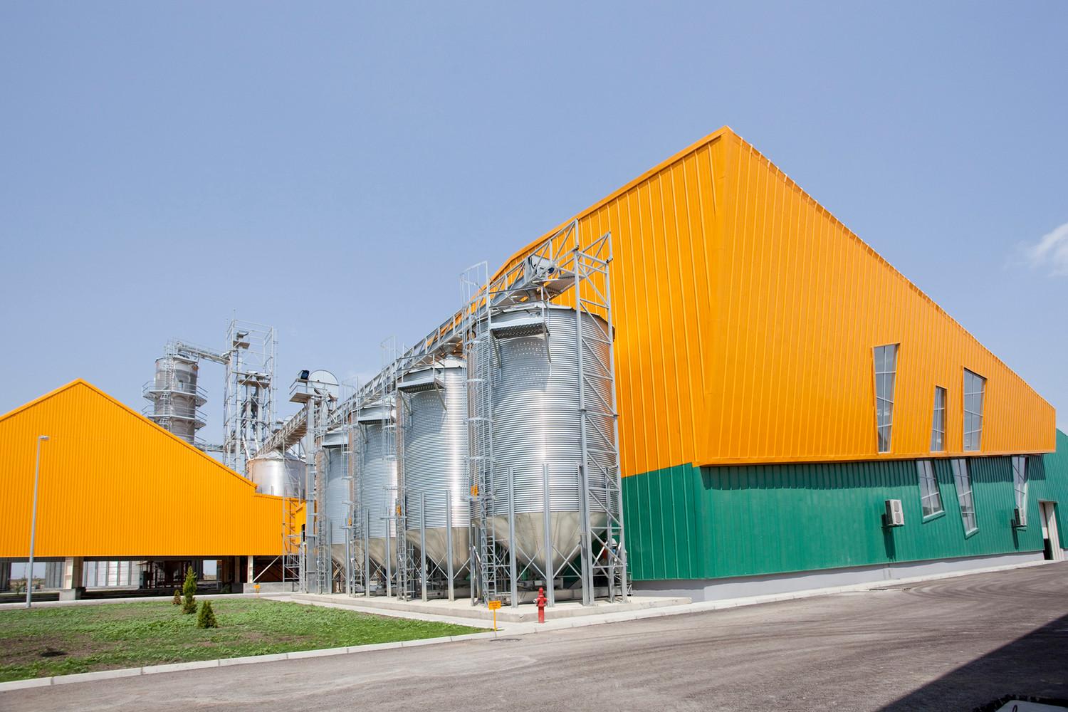Packaging House and logistics center