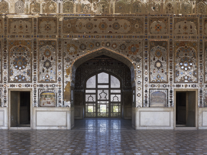Lahore Fort Gardens (MEGT) - Lahore Fort Complex, Shish Mahal, the grand dalaan, north wall