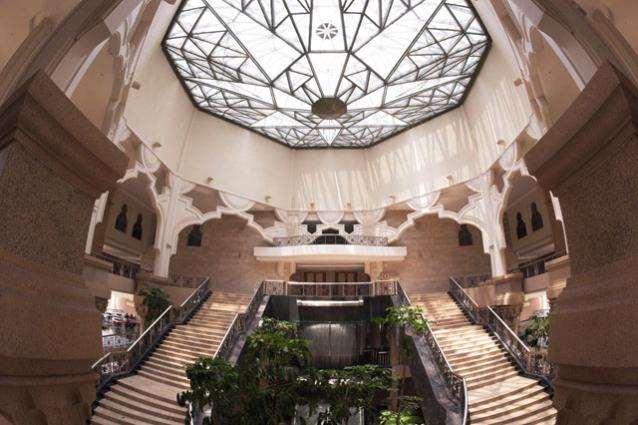 Dewan Negeri Johor - Jauhar Atrium with an indoor garden and a diamond skylight