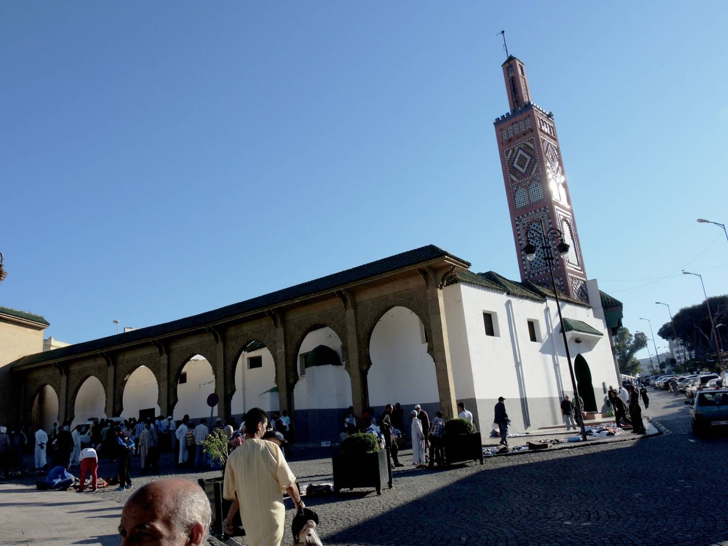 View of of Sidi Bou Abib Mosque approaching rue San Francisco