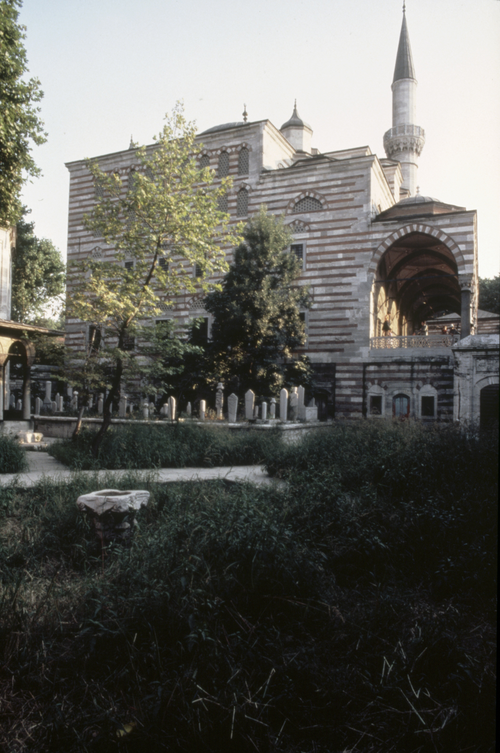 Zal Mahmud Paşa Külliyesi - Eastern side of mosque, with portico