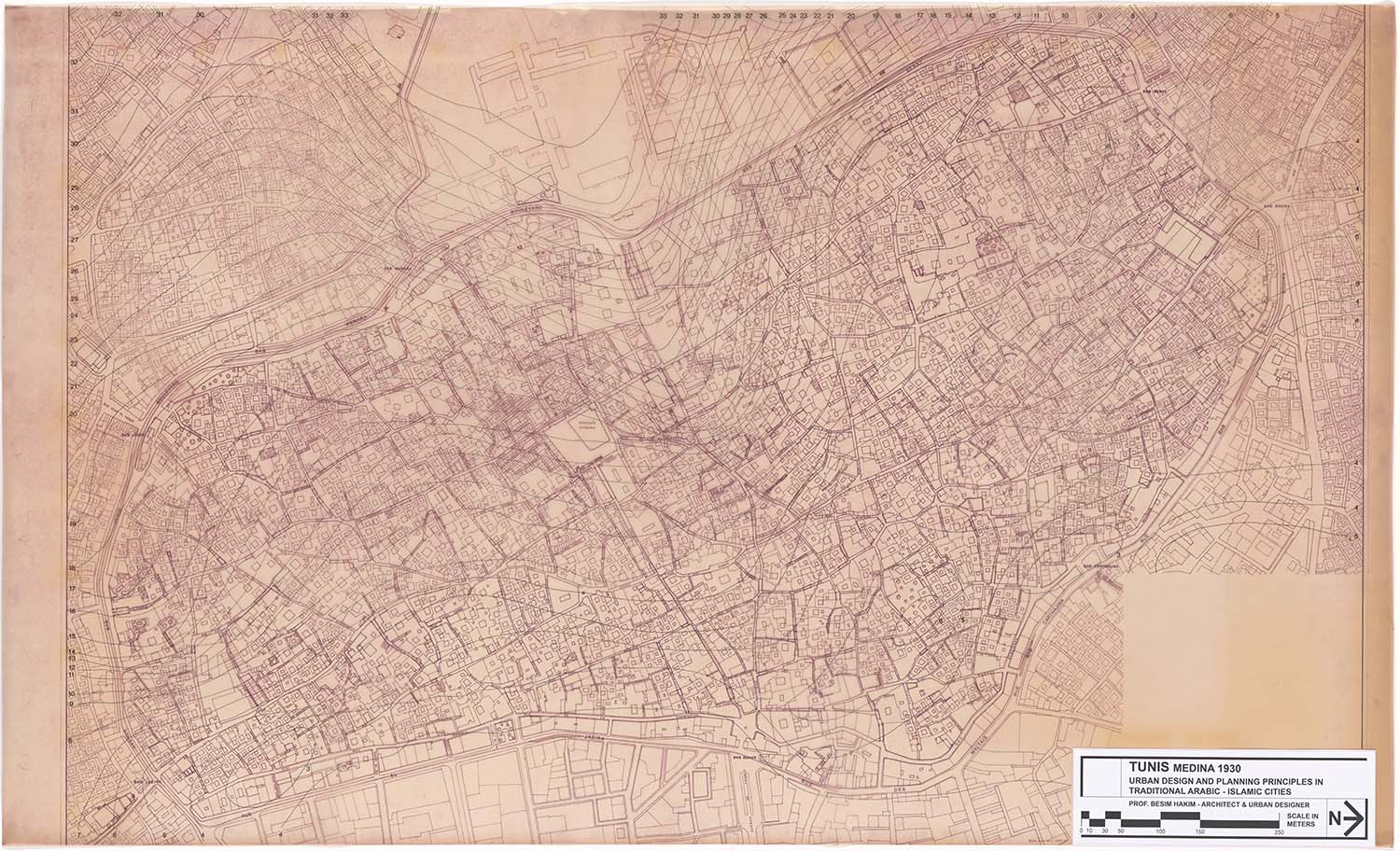 <p>Plan of Tunis Medina in 1930s with contour lines.</p>
