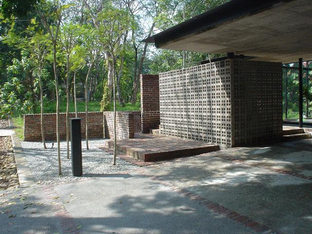 Entry courtyard and monsoon mailbox viewed from the north