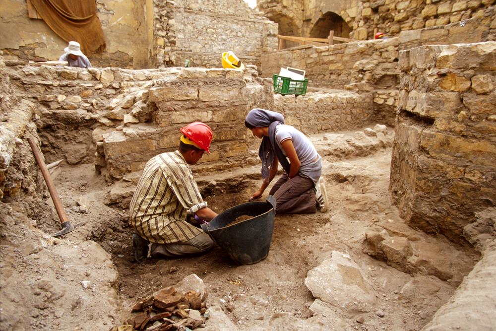 Excavation of the Mamluk Houses