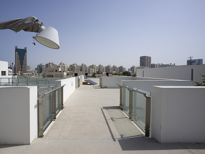Interconnected rooftops