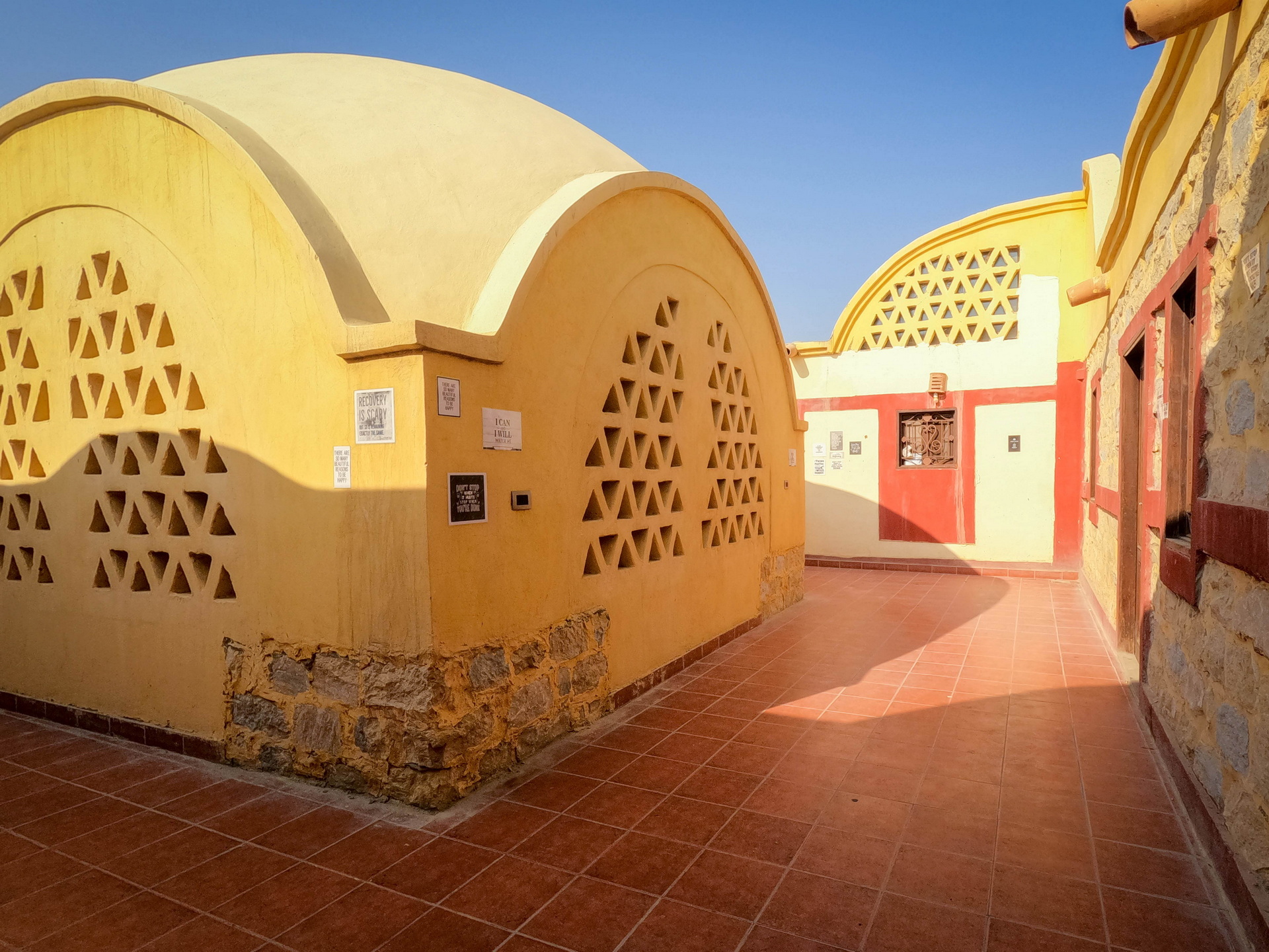 Wadi Al-Natroun Detoxification Centre - <p>Courtyard with the meditation dome&nbsp;</p>