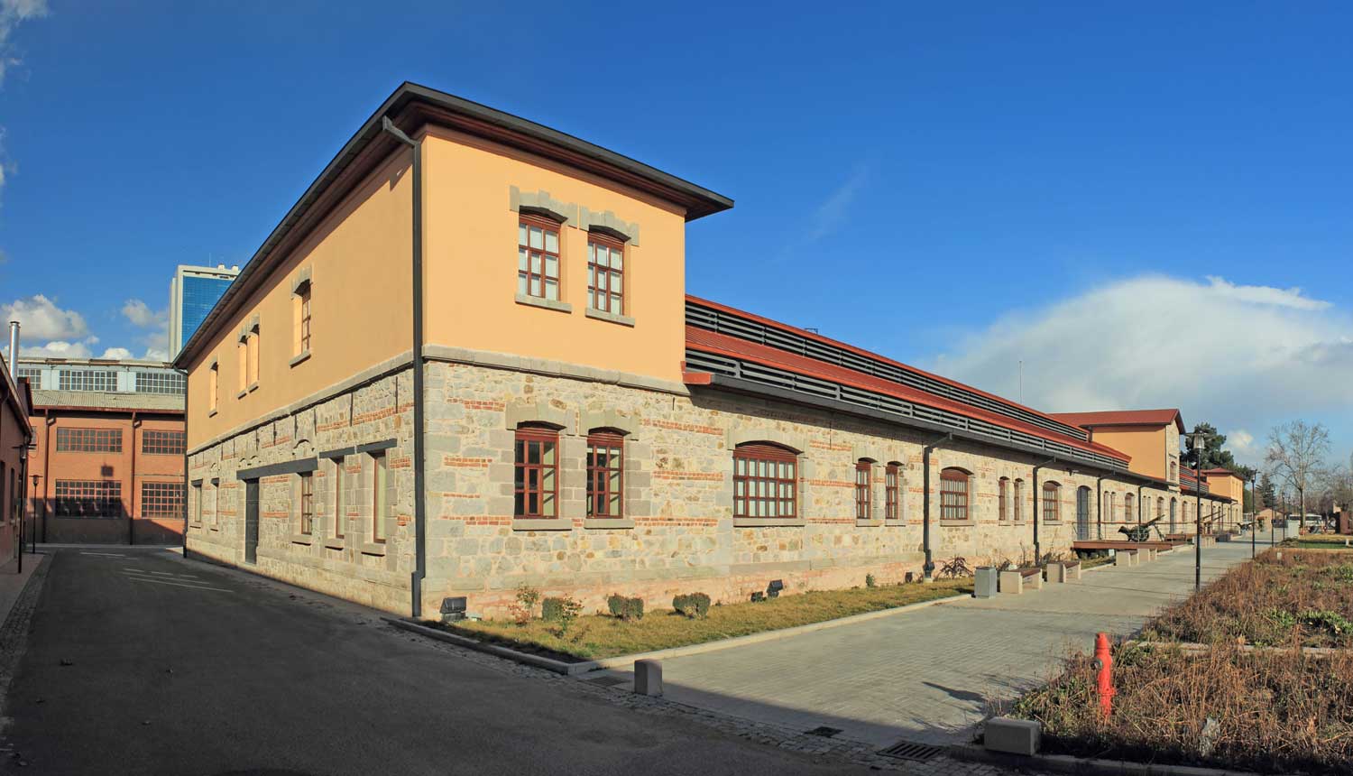 Exterior view of the Turkish Mechanical and Chemical Cooperation Industry and Technology Museum.