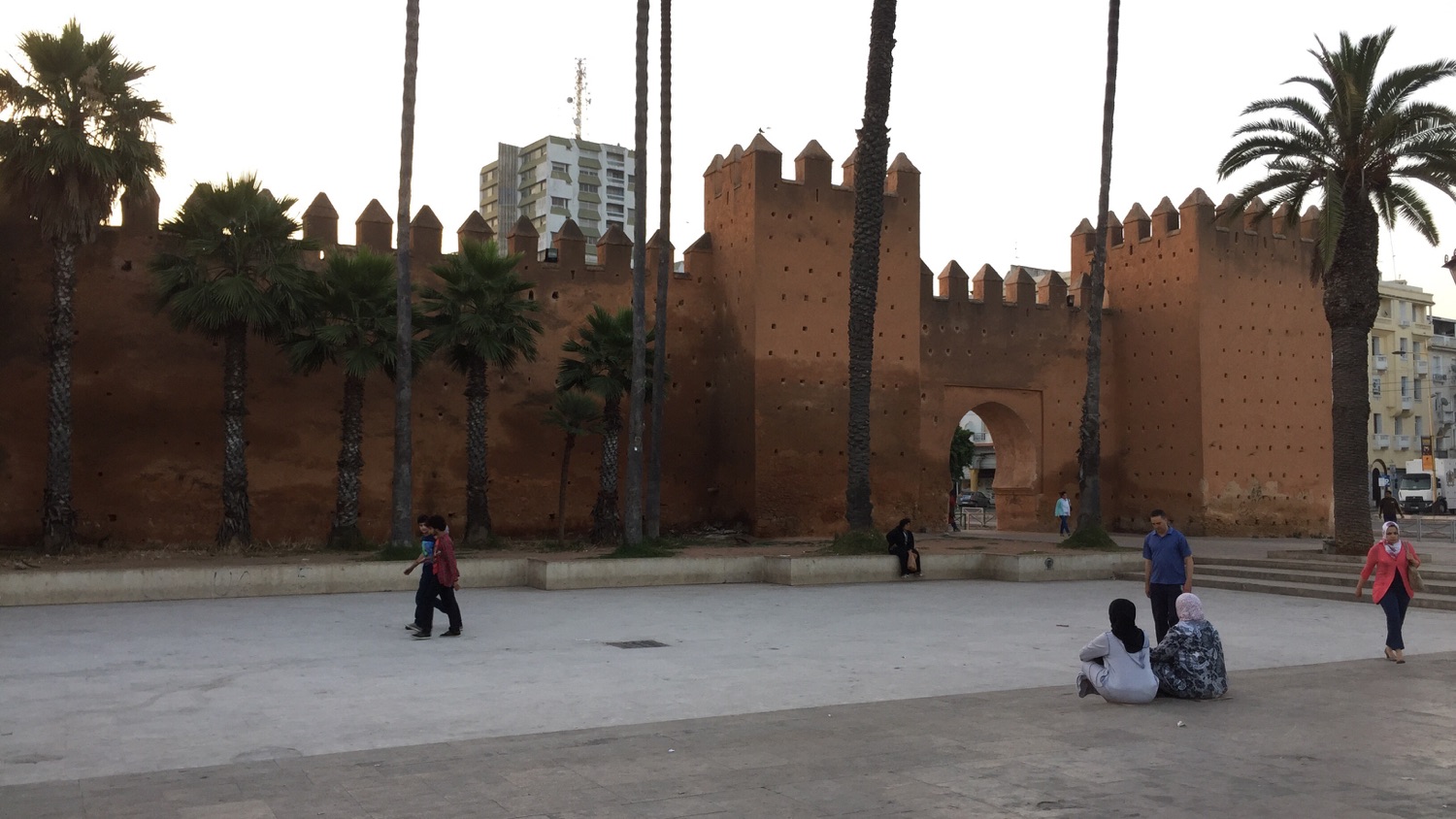 View from Place Bab al-Had of a pedestrian gate in the wall south of the main gate<br>
