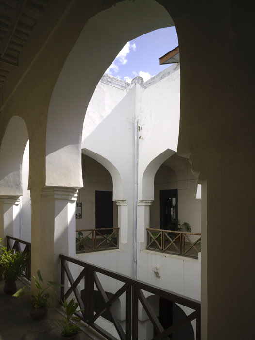 Second floor portico around the courtyard