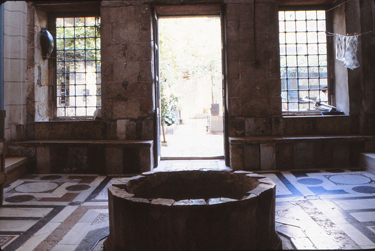 <p>Reception area with marble floor and fountain, in a house in Bab Qinnasrin Quarter, Aleppo</p>