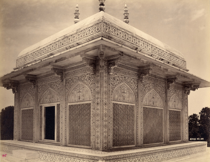 Mausoleum of I'timad al-Daula - 19th century image of the Itmad al-Daula showing lattice screens and carved stone work