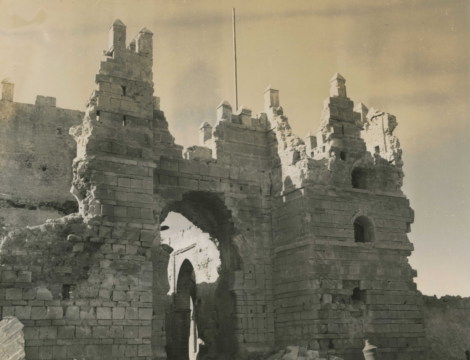 Qasba al-Mahdiyya - Archway of a Spanish fort. At the time in 1943, it was under French possession at Mehdia Plage, Morocco