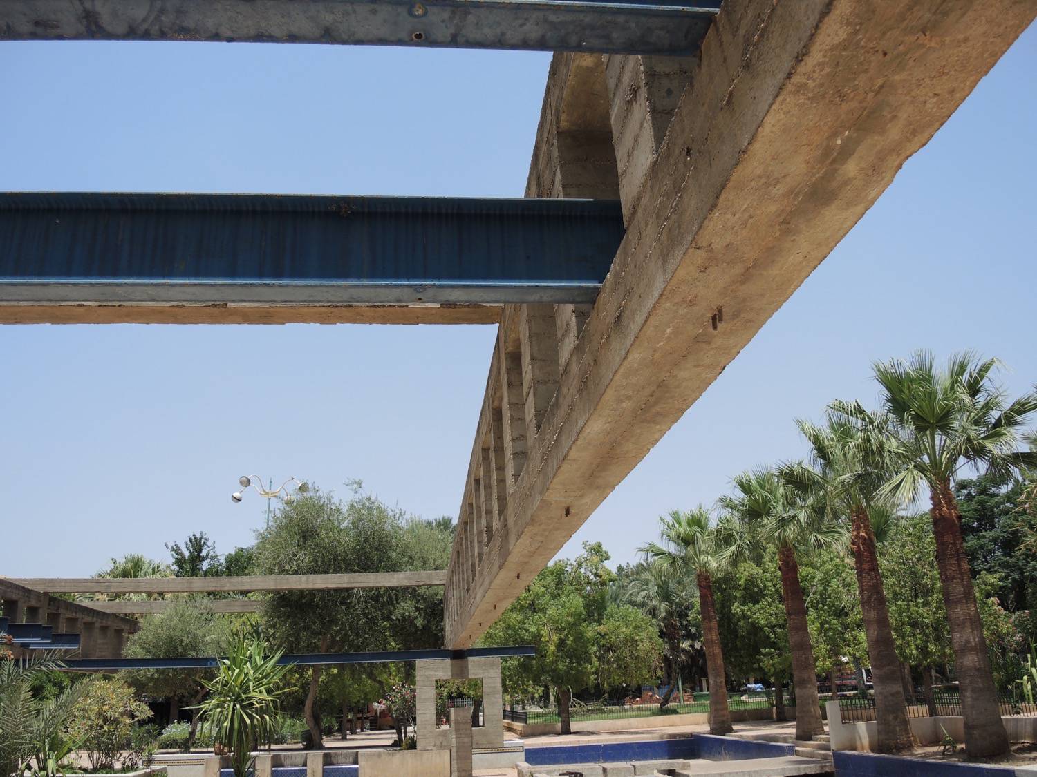 View of overhead structures in the fountain area