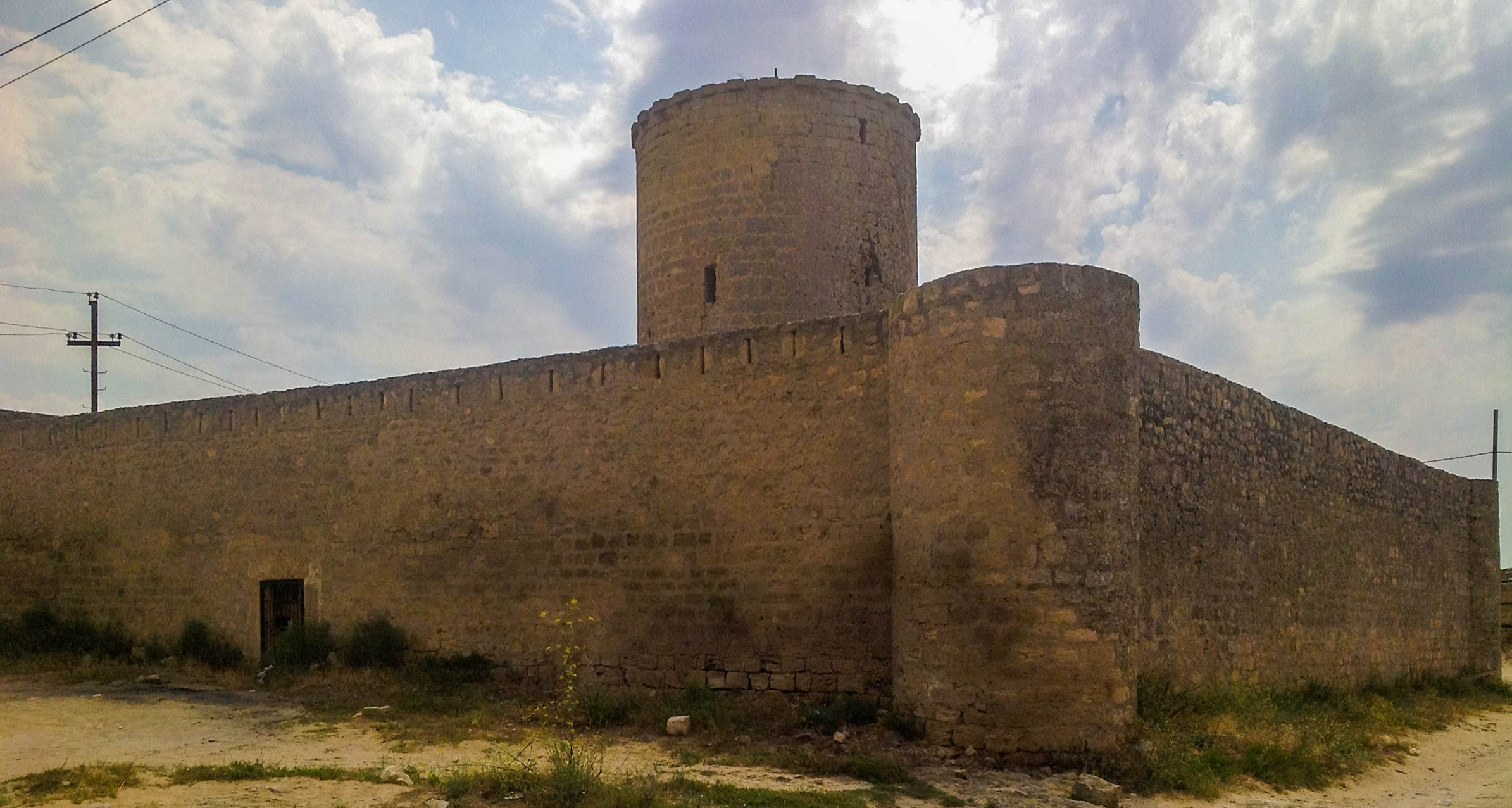 <p>Exterior view of the fortress</p>