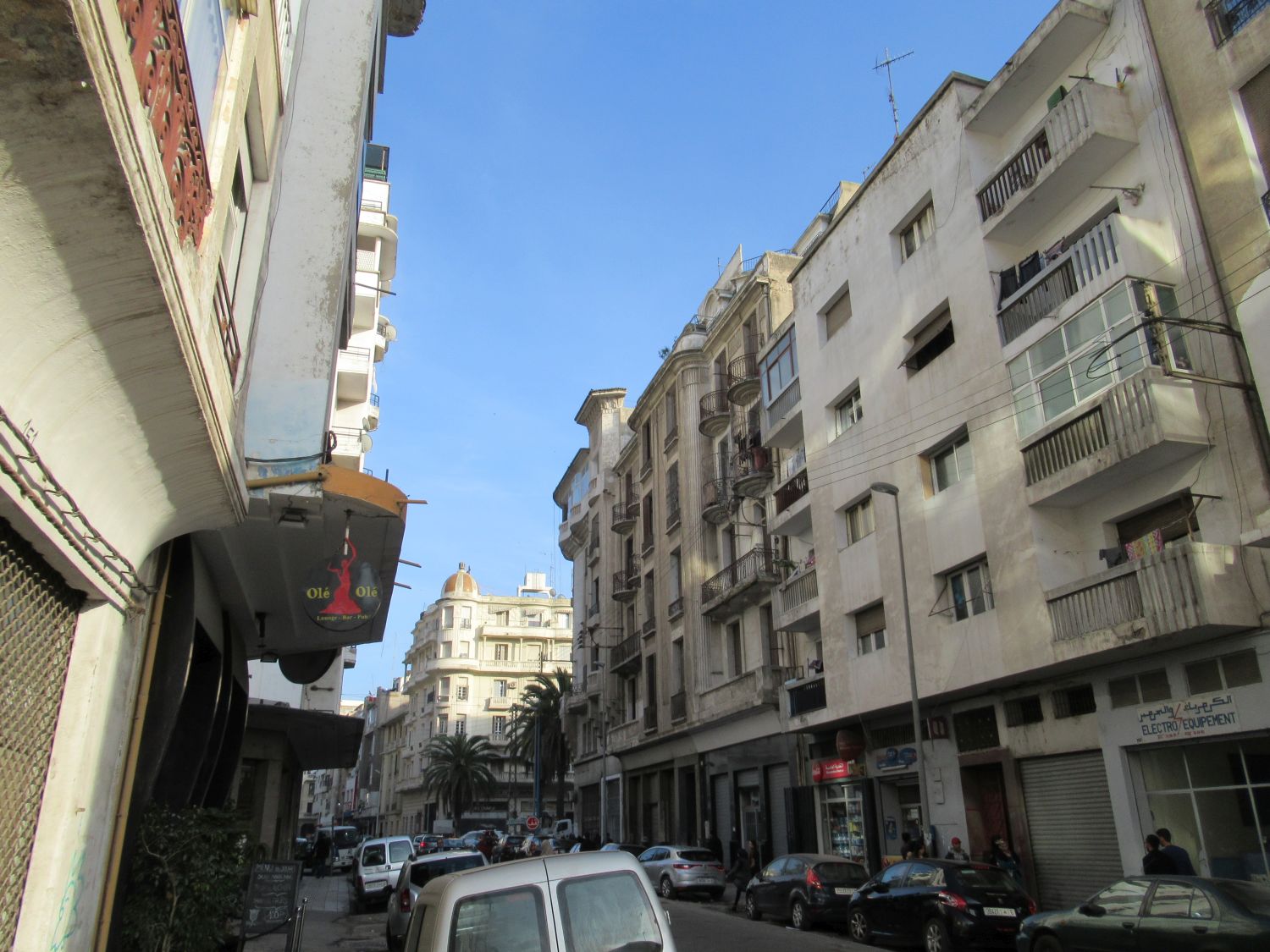 General view of a street.