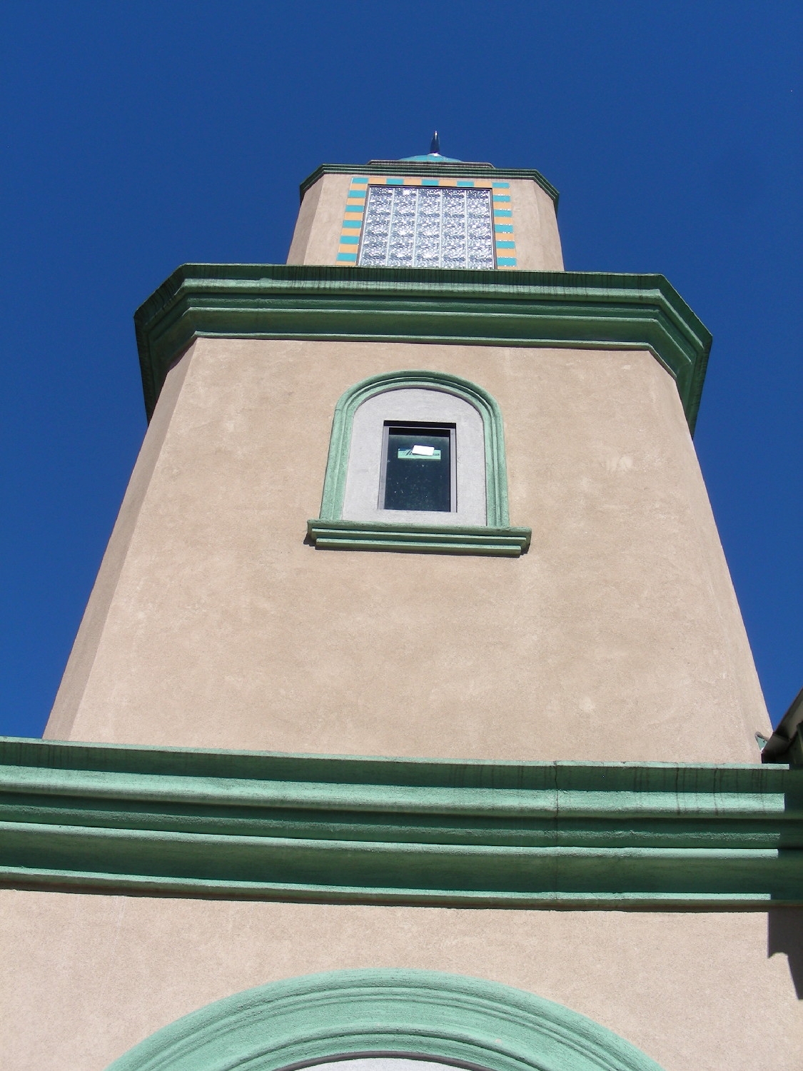Upwards view of minaret