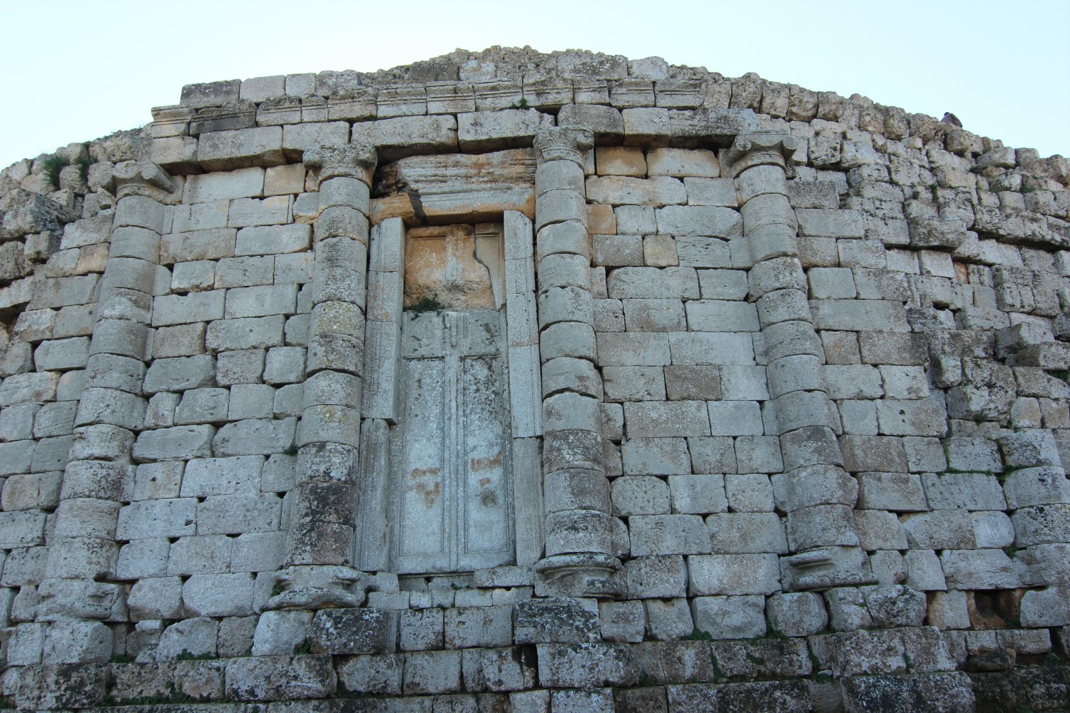 Close view of the north false door, flanked by Ionic columns