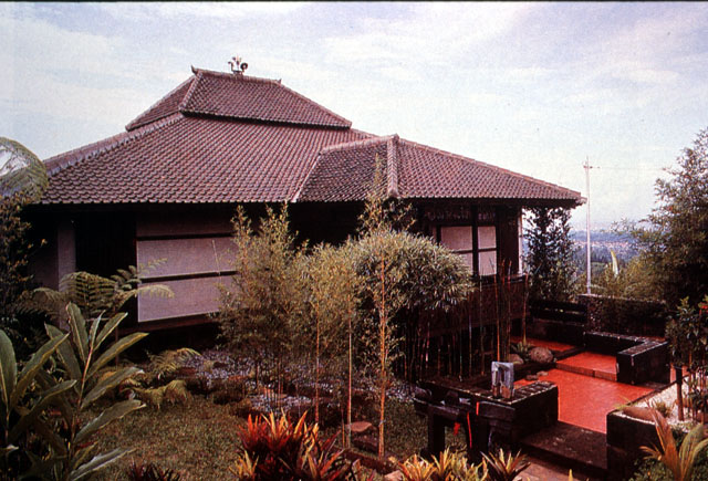 General view to Sunaryo residence