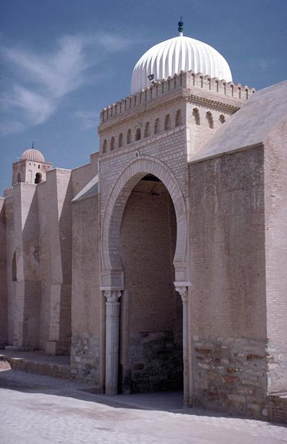 Entrance, mausoleum of Sidi Sahib