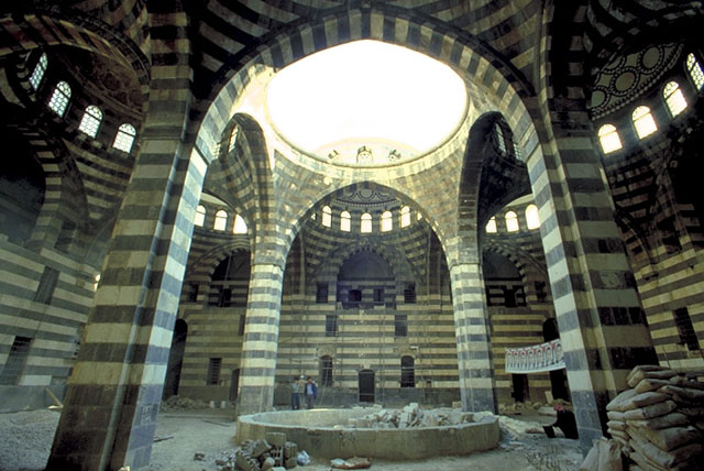 Interior view before the construction of the central dome