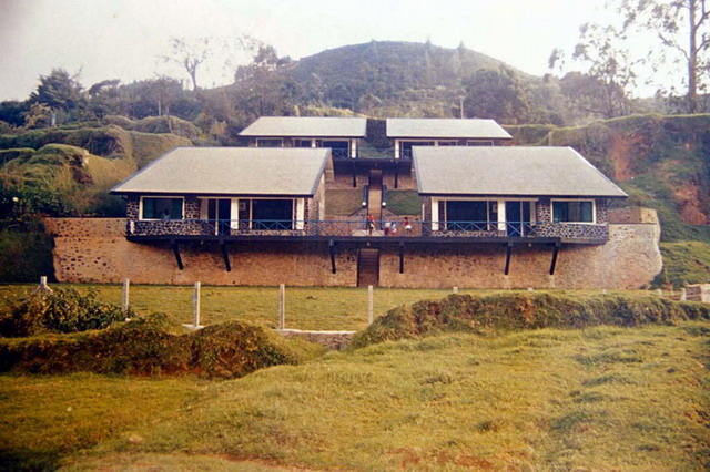 Four family houses, Nuwara Eliya