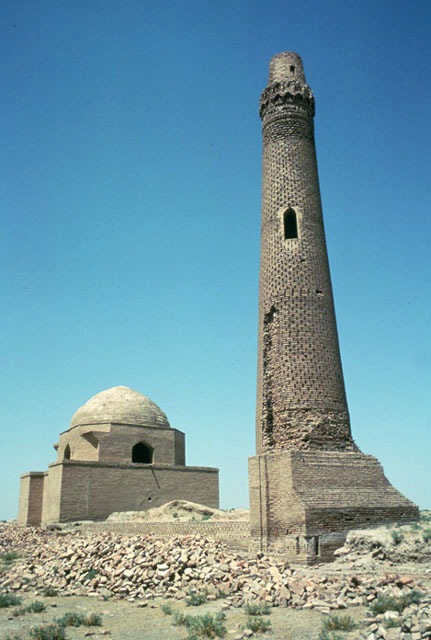General view of minaret and mausoleum