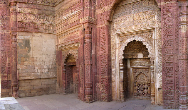 Shams al-Din Iltutmish Tomb - Interior view of the western wall showing a richly decorated niche and mihrab in marble and sandstone
