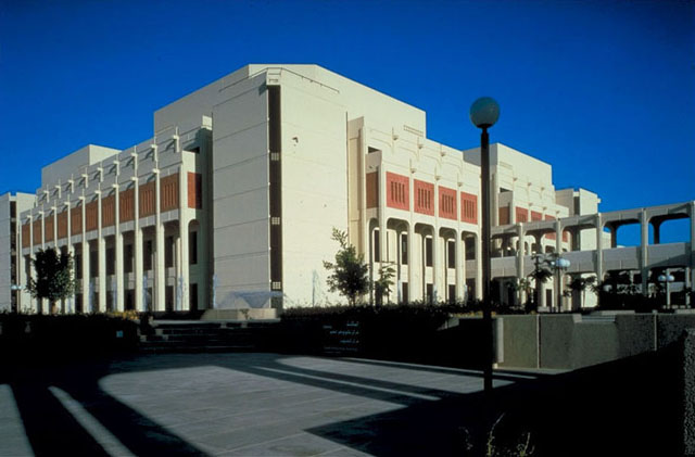 General view to Sultan Qaboos University