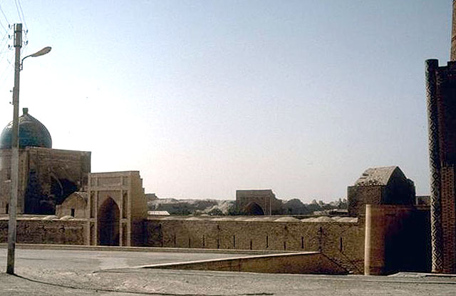 Exterior view of the Kalyan Mosque facing west