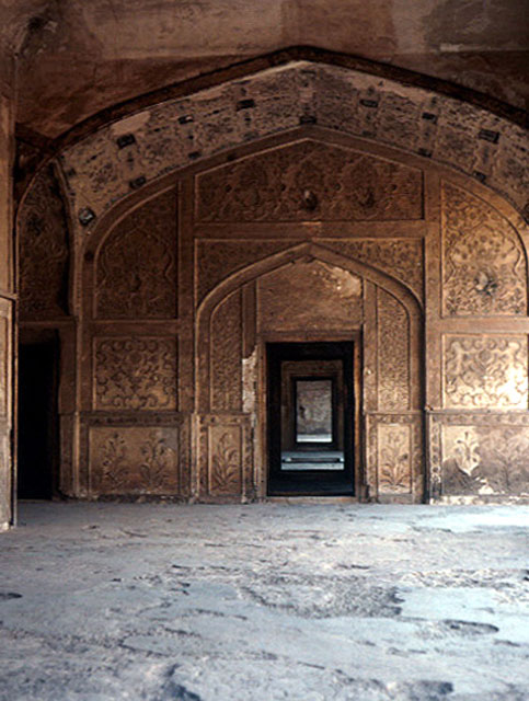 Interior view of chamber and arch