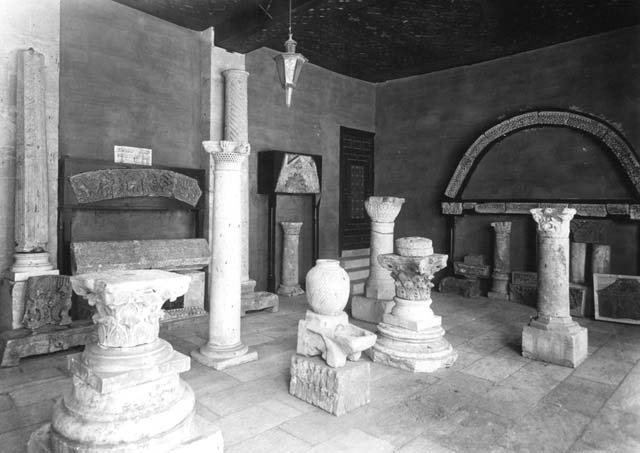 Historic interior, sculpture gallery