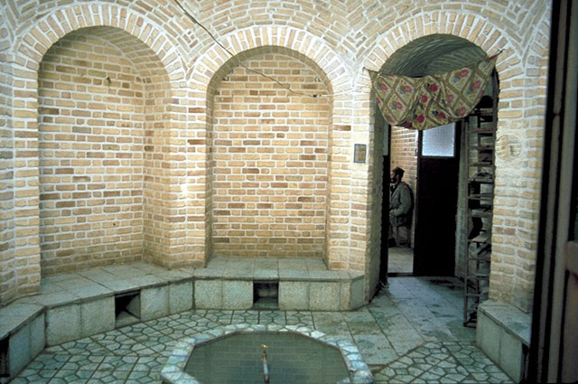Interior, changing room in the hammam