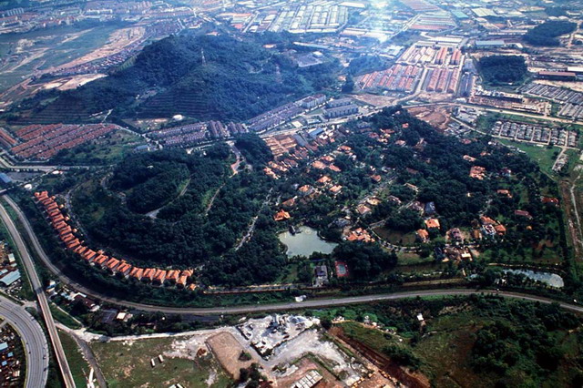Aerial view of the complex and its surroundings