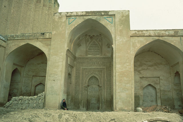 Courtyard view of iwan with mihrab