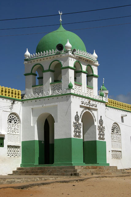 Street view of mosque entrance looking north-east