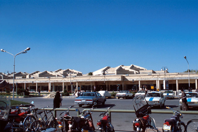 Exterior view showing parking lot and façade