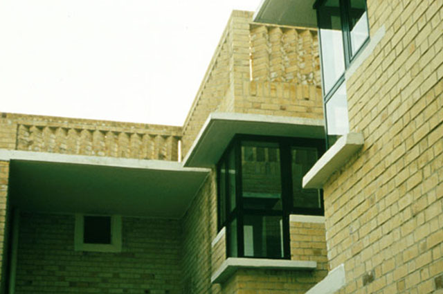 Main façade, close-up