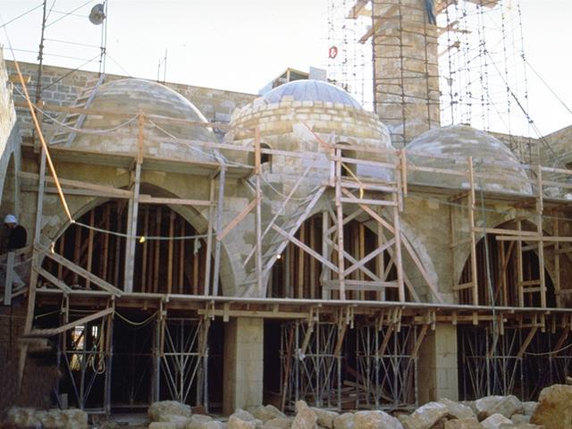 Restoration of the domes in front of the prayer hall