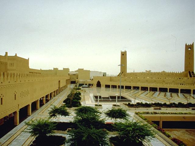 View of Al-Kindi Plaza looking to the Friday Mosque; open arcades link all of the buildings around the plaza