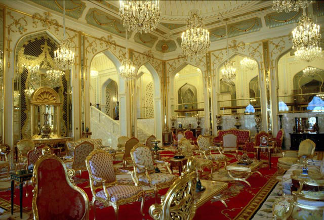 Interior, main lounge
