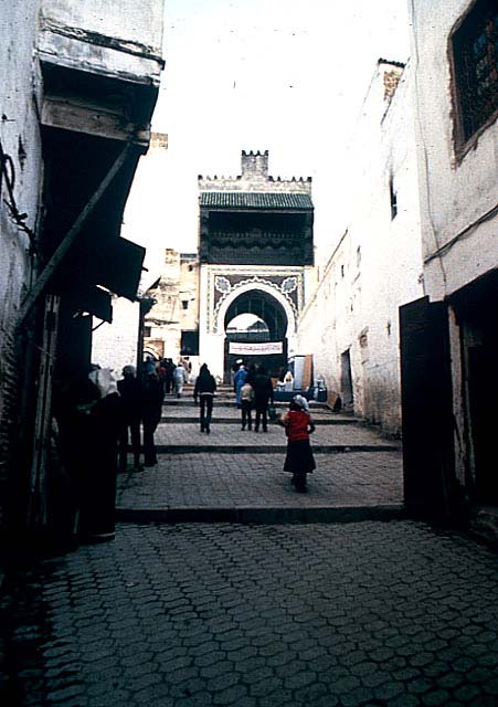 General view, portal