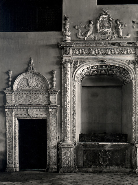 Sinagoga del Tránsito - Sinagoga del Transito, interior altar and door