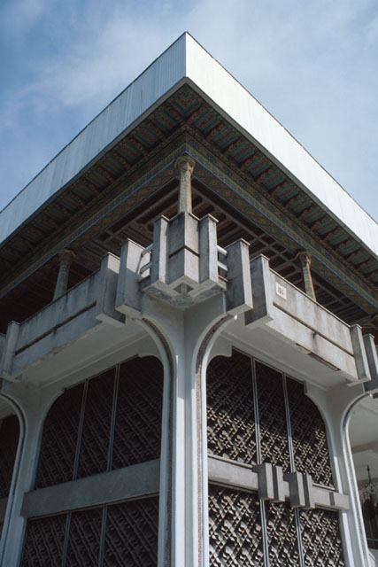 Exterior detail showing projecting corner columns