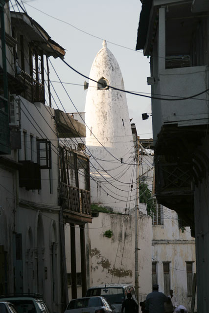Mandhry Mosque - Street view, with minaret