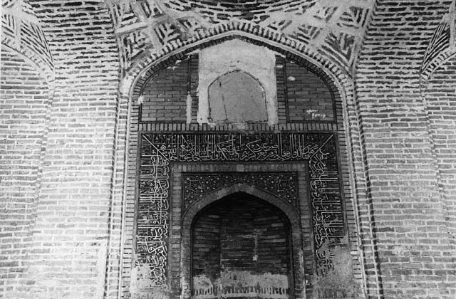 Mihrab in summer prayer hall (tabistan)