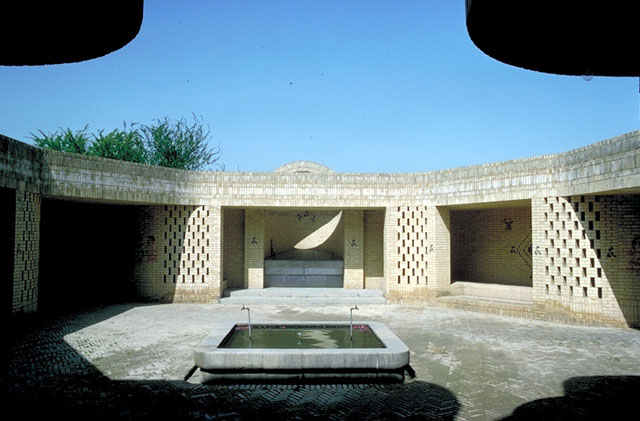 <p>Fountain in the mosque courtyard</p>