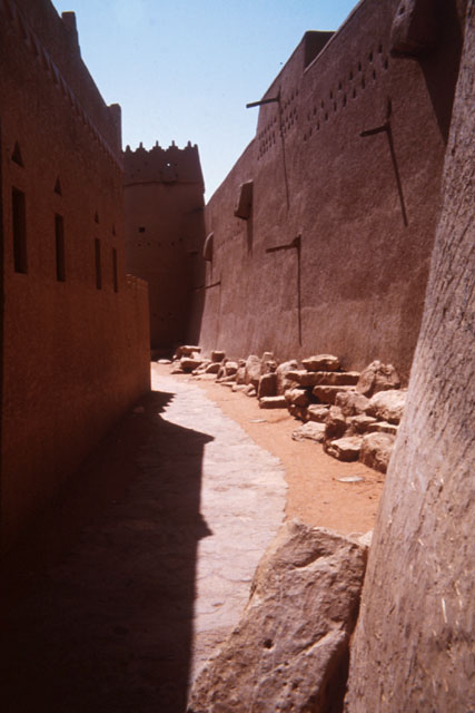 Exterior view showing space between fortified walls